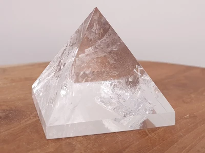 Afbeelding van Bergkristal piramide 259 gram