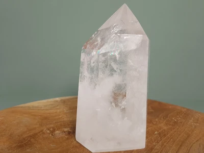 Afbeelding van Bergkristal punt met regenboog kristallen 1033 gram