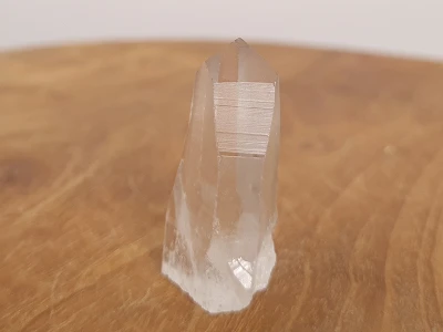Afbeelding van Lemurisch zaad kristal staand (Brazilië) 15 gram