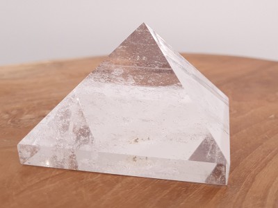 Afbeelding van Bergkristal piramide 254 gram