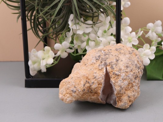 Afbeelding voor Bergkristal Geode Set 404 gram