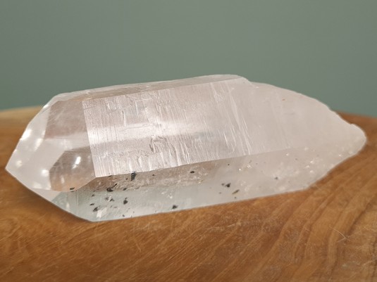 Afbeelding voor Lemurisch zaad kristal met mannelijk venster 283 gram