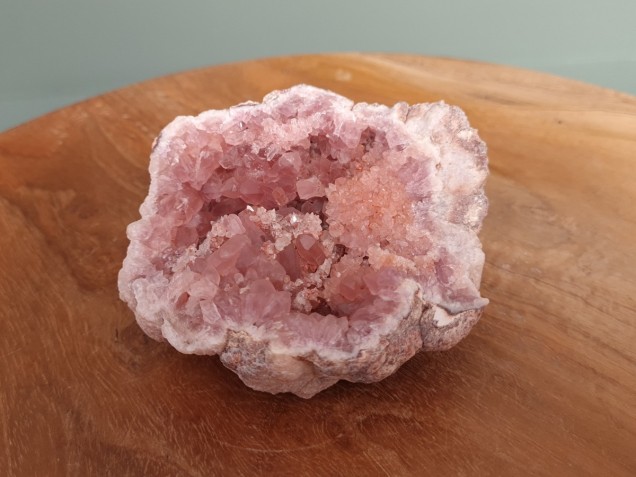 Afbeelding voor Roze Amethist Geode A kwaliteit 271 gram